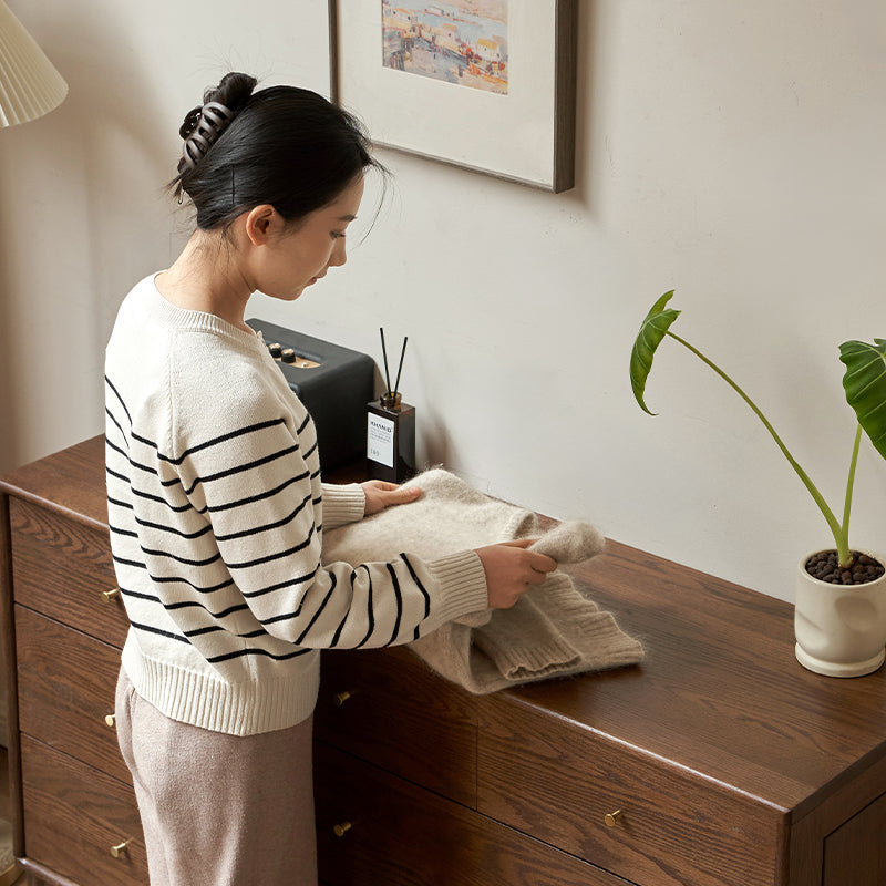 Geoffrey 61cm/111cm/135cm/165cm FAS-Graded Solid American Oak Wood Bedside Storage Cabinet For Home